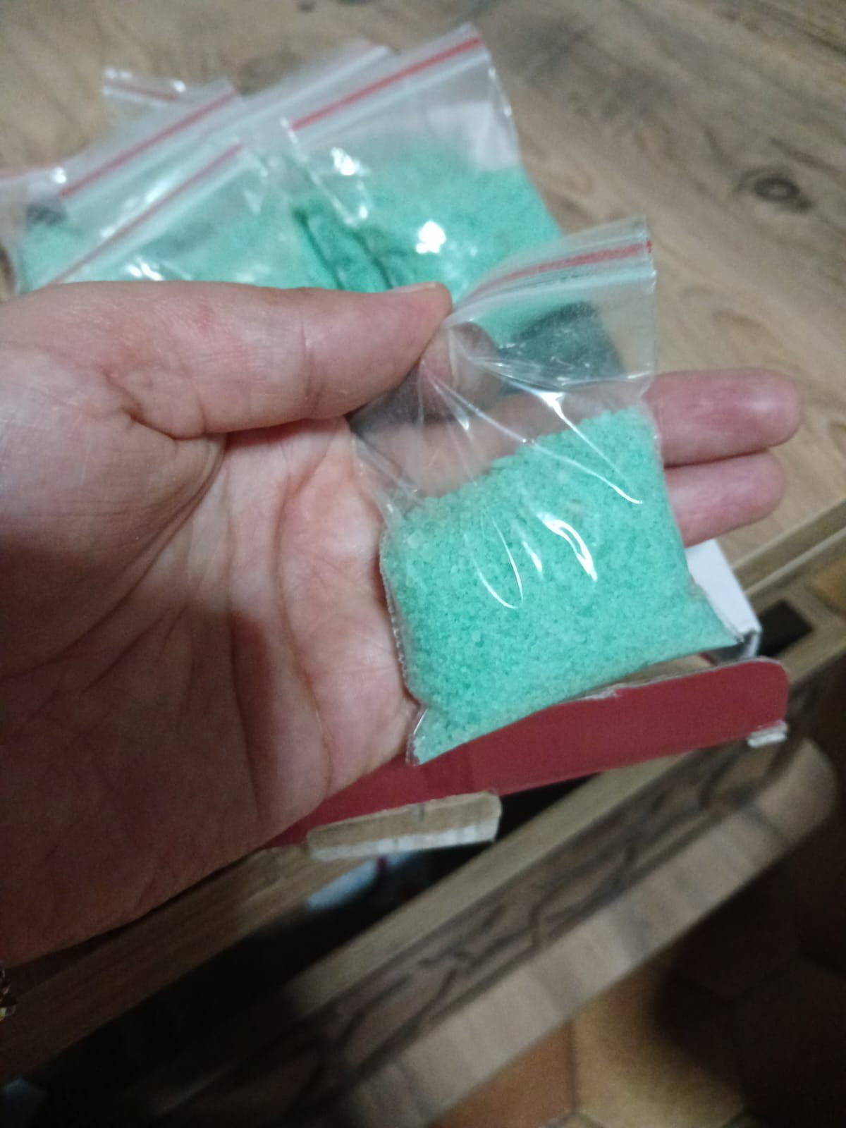 çiçek coşturan bitki besini